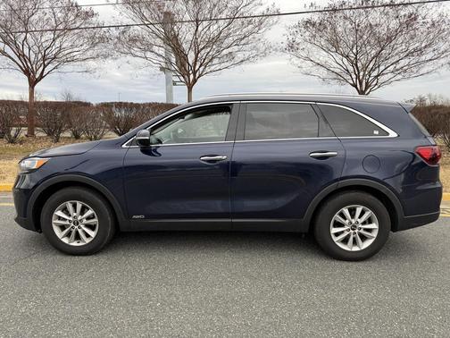2020 Kia Sorento LX