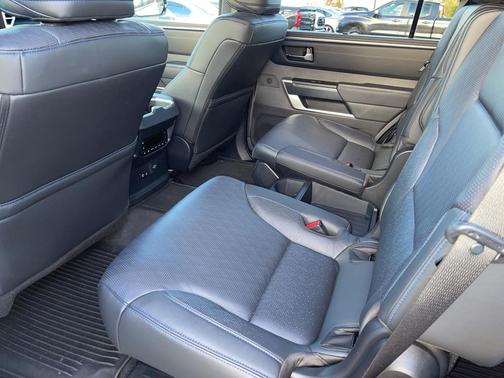 2024 Toyota Sequoia Platinum