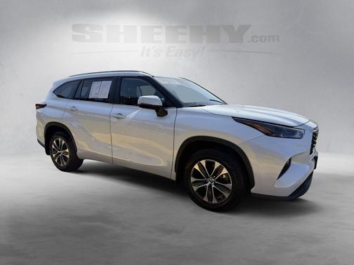 2024 Toyota Highlander XLE