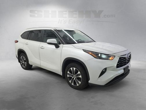2024 Toyota Highlander XLE