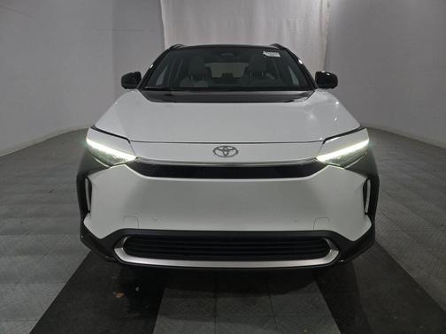 2024 Toyota bZ4X Limited