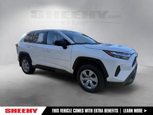 2023 Toyota RAV4 LE