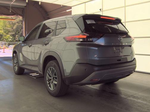 Gun Metallic 2023 Nissan Rogue S