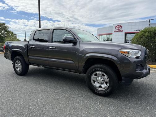 2019 Toyota Tacoma SR