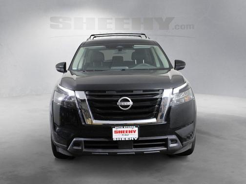 2024 Nissan Pathfinder SV FWD