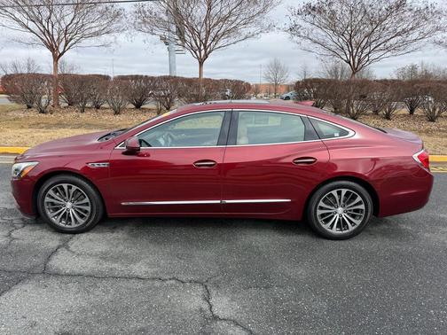 2017 Buick LaCrosse Essence
