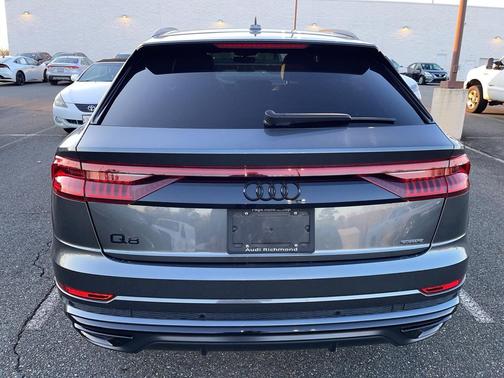 2023 Audi Q8 55 Premium Plus