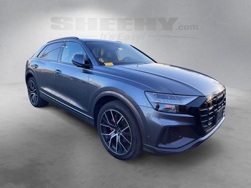 2023 Audi Q8 55 Premium Plus