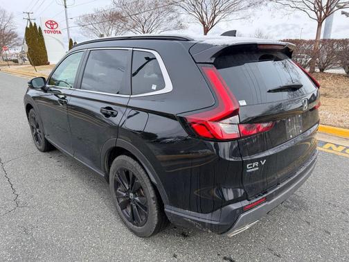2024 Honda CR-V Hybrid Sport Touring AWD
