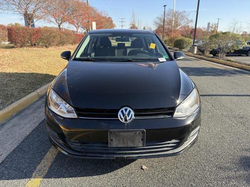 2016 Volkswagen Golf TSI S 4-Door