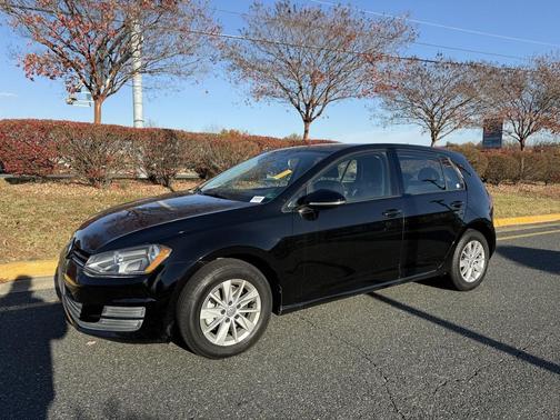2016 Volkswagen Golf TSI S 4-Door