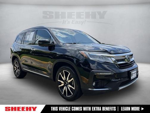 2022 Honda Pilot Touring 8-Passenger