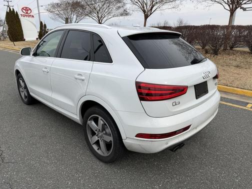 2015 Audi Q3 2.0T Prestige