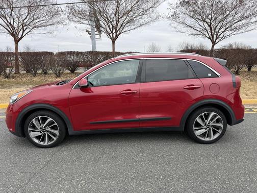 2017 Kia Niro Touring