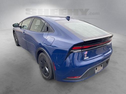 2023 Toyota Prius LE