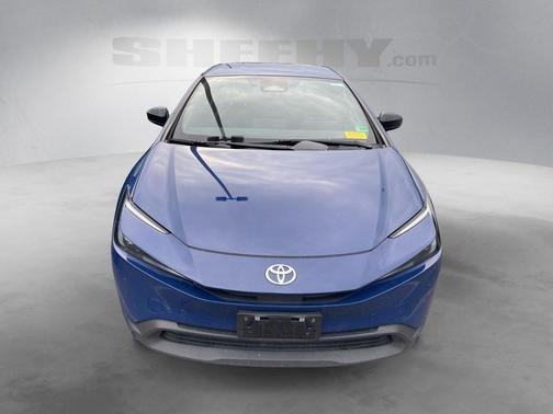 2023 Toyota Prius LE