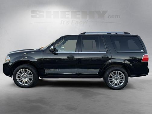 2011 Lincoln Navigator Base