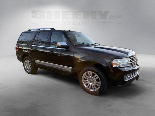 2011 Lincoln Navigator Base