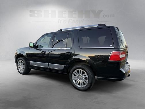 2011 Lincoln Navigator Base