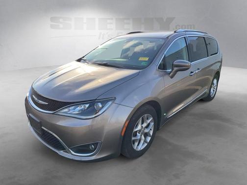 2018 Chrysler Pacifica Touring-L Plus