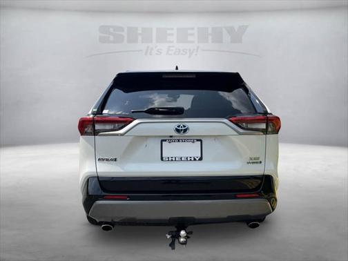 2019 Toyota RAV4 Hybrid SE
