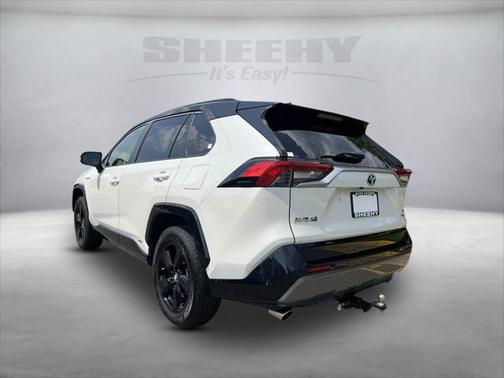 2019 Toyota RAV4 Hybrid SE