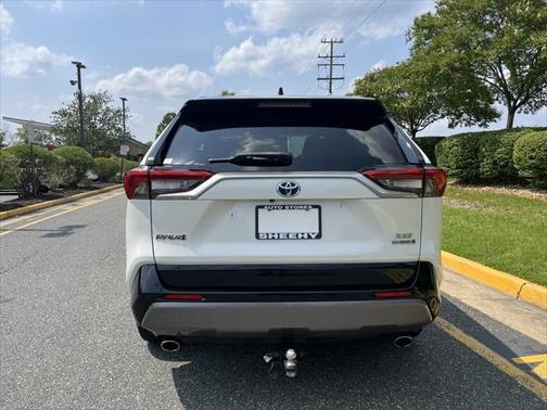 2019 Toyota RAV4 Hybrid SE