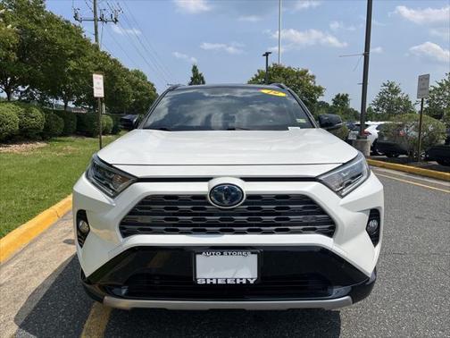 2019 Toyota RAV4 Hybrid SE