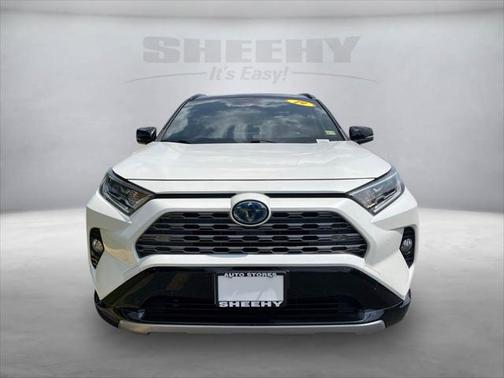 2019 Toyota RAV4 Hybrid SE