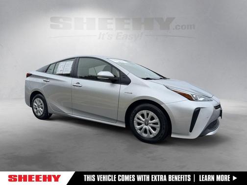 2022 Toyota Prius LE
