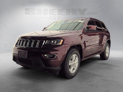 Velvet Red Pearlcoat 2017 Jeep Grand Cherokee Laredo
