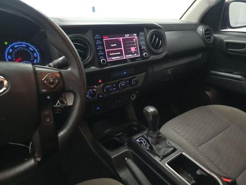 2022 Toyota Tacoma SR