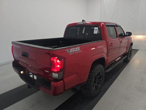 2022 Toyota Tacoma SR