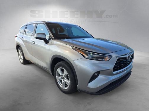 2024 Toyota Highlander LE