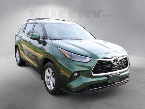 Cypress 2023 Toyota Highlander LE