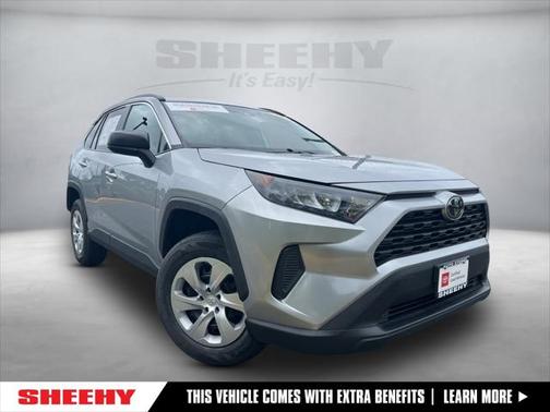 2020 Toyota RAV4 LE
