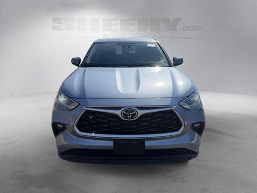 2021 Toyota Highlander LE