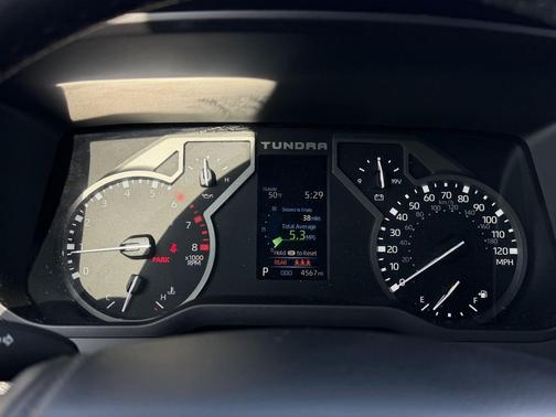 2025 Toyota Tundra SR5