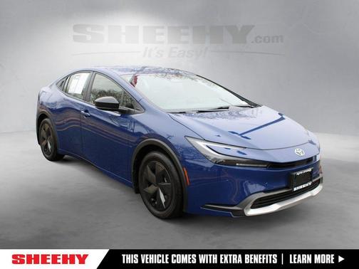 2025 Toyota Prius Plug-In Hybrid SE