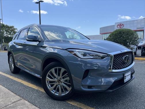 2023 INFINITI QX50 LUXE AWD