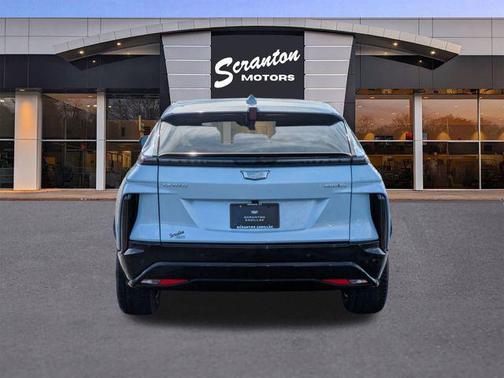 2025 Cadillac LYRIQ Sport w/1SF