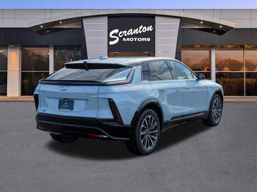 2025 Cadillac LYRIQ Sport w/1SF