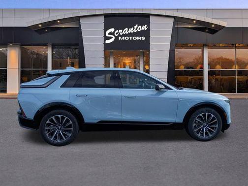 2025 Cadillac LYRIQ Sport w/1SF