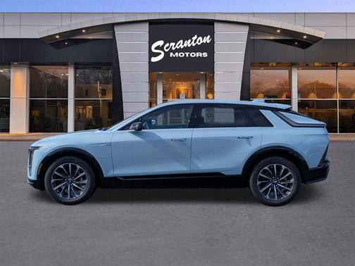 2025 Cadillac LYRIQ Sport w/1SF