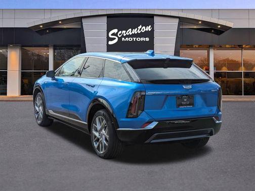 2025 Cadillac OPTIQ Luxury
