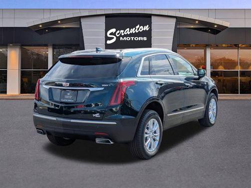 2025 Cadillac XT5 Luxury