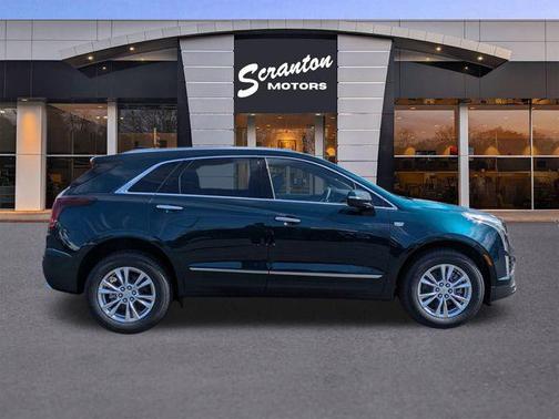 2025 Cadillac XT5 Luxury
