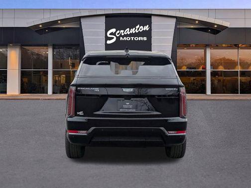 2025 Cadillac Escalade Sport