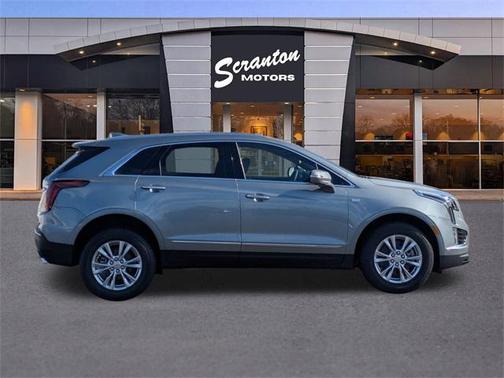 2026 Cadillac XT5 Luxury