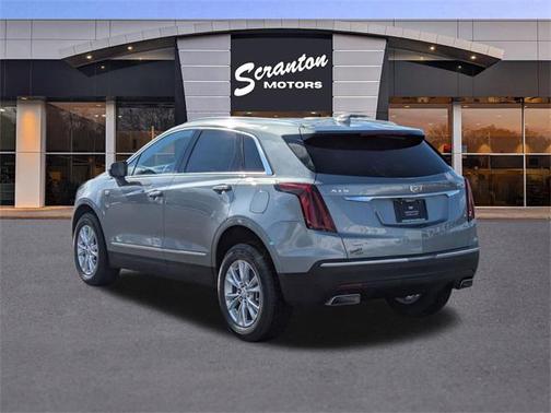 2026 Cadillac XT5 Luxury